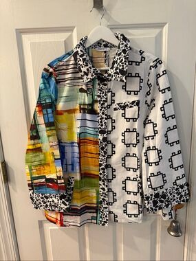Lemon Grass Art To Wear Button Down Shirt sz M NWT